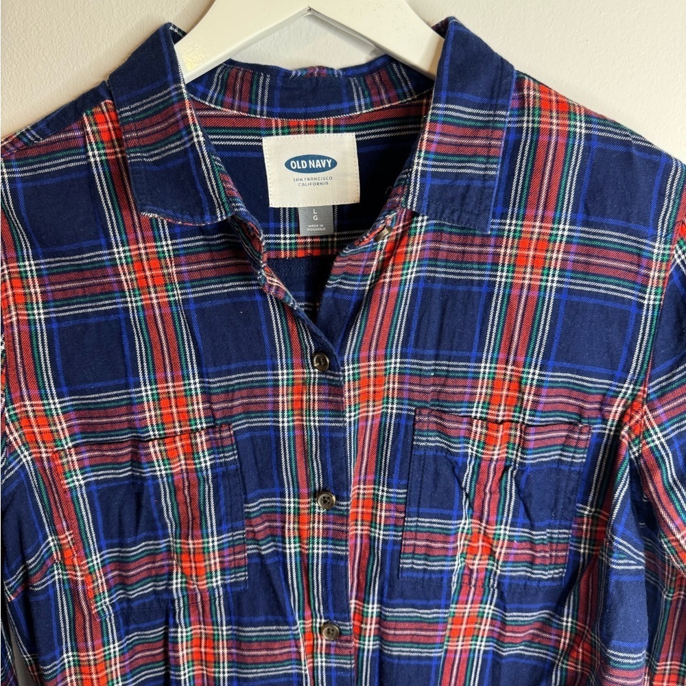Old Navy Women's Casual Plaid Shirt - Blue and Red | Size Large - Picture 3 of 5